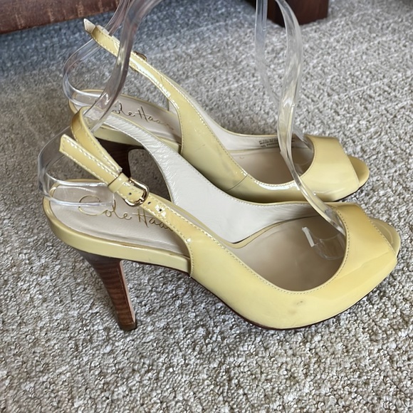Cole Haan Nike Air Patent Leather Peep-Toe Sling-backs, Pale Yellow, size 6 - Picture 3 of 11